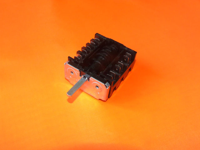 Перемикач потужності EGO 46.27266.500, Gorenje 266808, Ariston C00014313