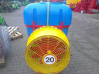Обприскувач садовий з мідними форсунками Pol Mark 600л. (Польща)