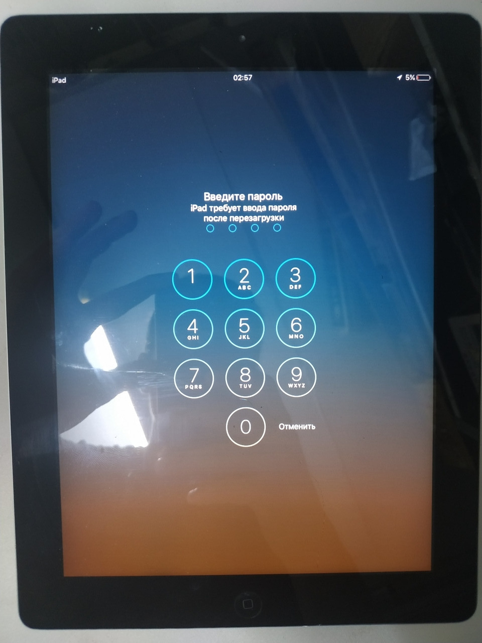 Apple iPad 2 A1395 Wi-Fi 16 GB Black пароль 220802