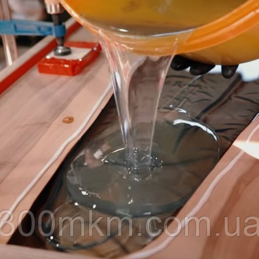 Смола епоксидна Ед 20 епоксидний клей для ремонту та для додавання зміцнення декоративних виробів 200 кг, фото 1