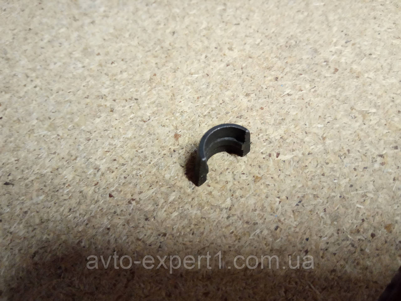 Сухар клапана FAW 1051