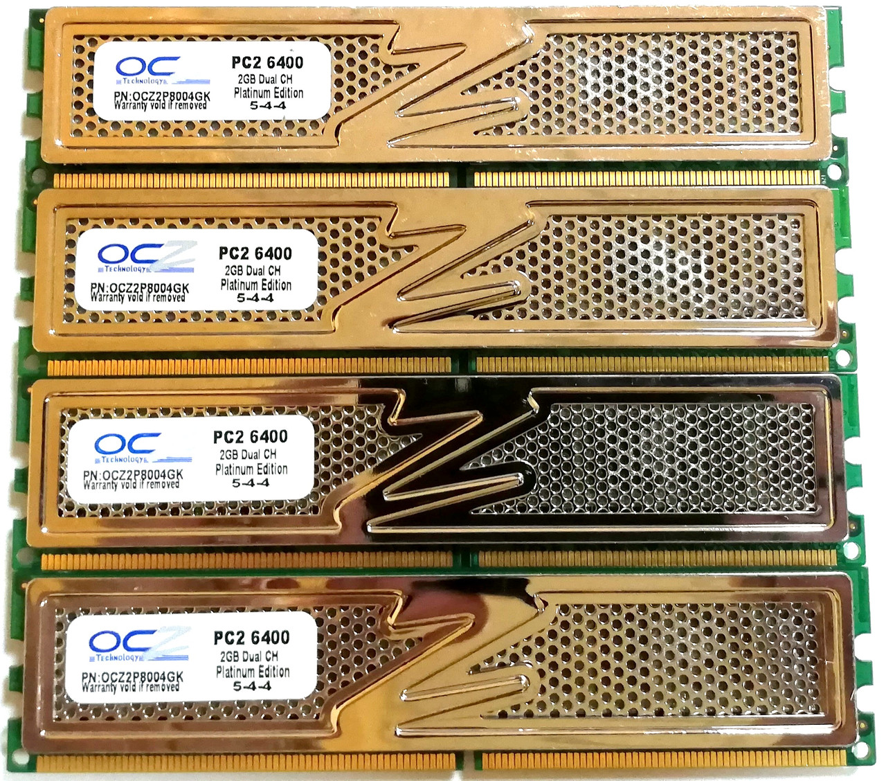 Комплект игровой оперативной памяти OCZ Platinum DDR2 8Gb (4*2Gb) 800MHz PC2 6400U CL5 (OCZ2P8004GK) Б/У