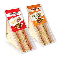 Упаковка сэндвичей в треугольные лотки