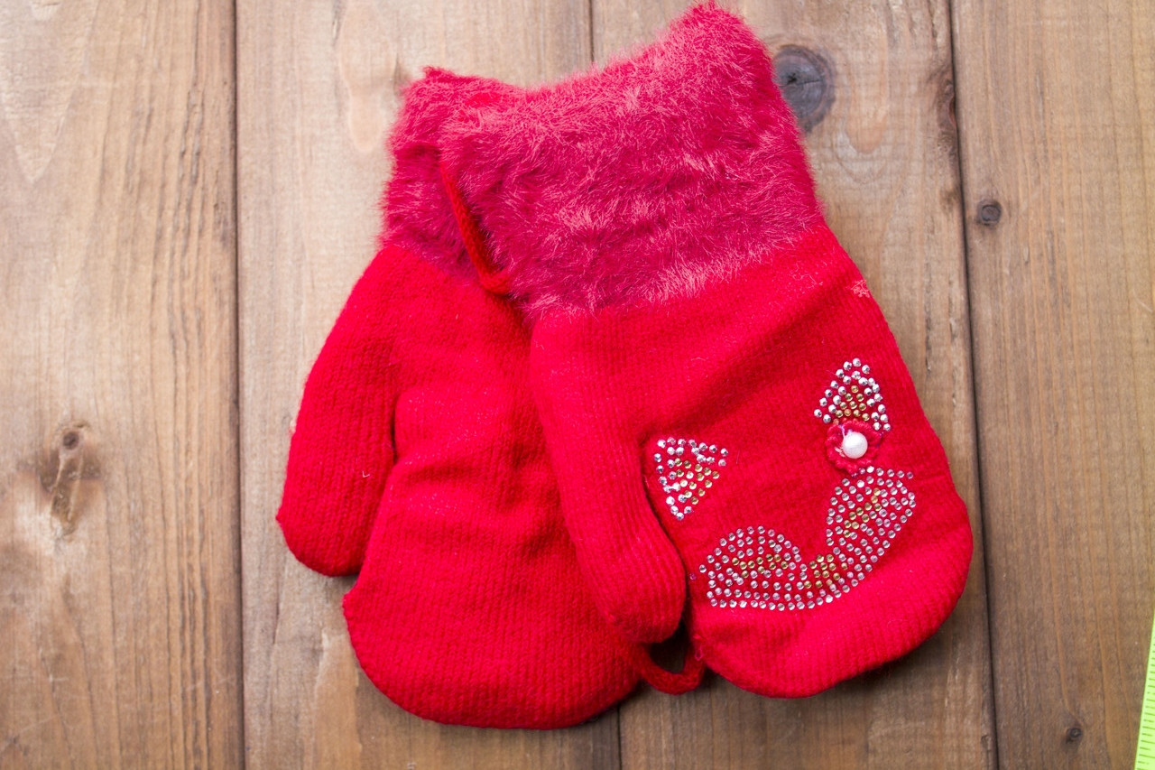 Дитячі рукавиці утеплені червоні 0074-2