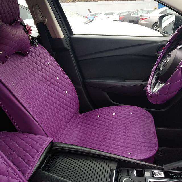 Чехлы на сидения из искусственной кожи, выстеганные ромбами