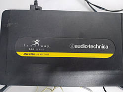 Радіосистема Audio-Technica ATW-700(ATW-701) з портативним радіомікрофоном вокальним
