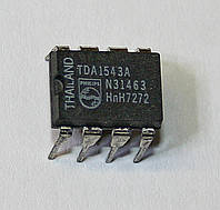 Микросхема TDA1543A (DIP-8)