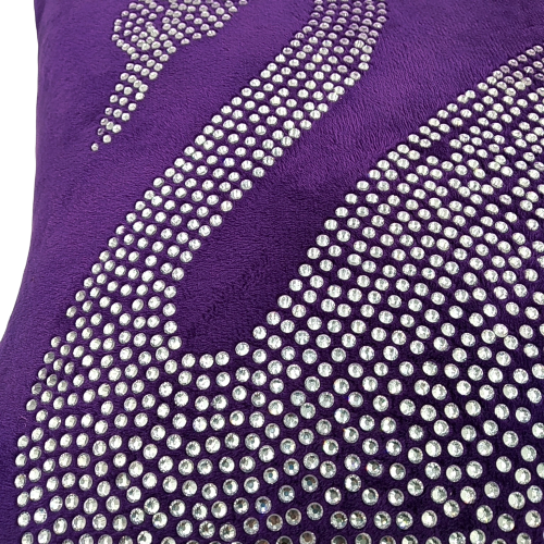 Подушка бархатная декоративная со стразами Лебедь