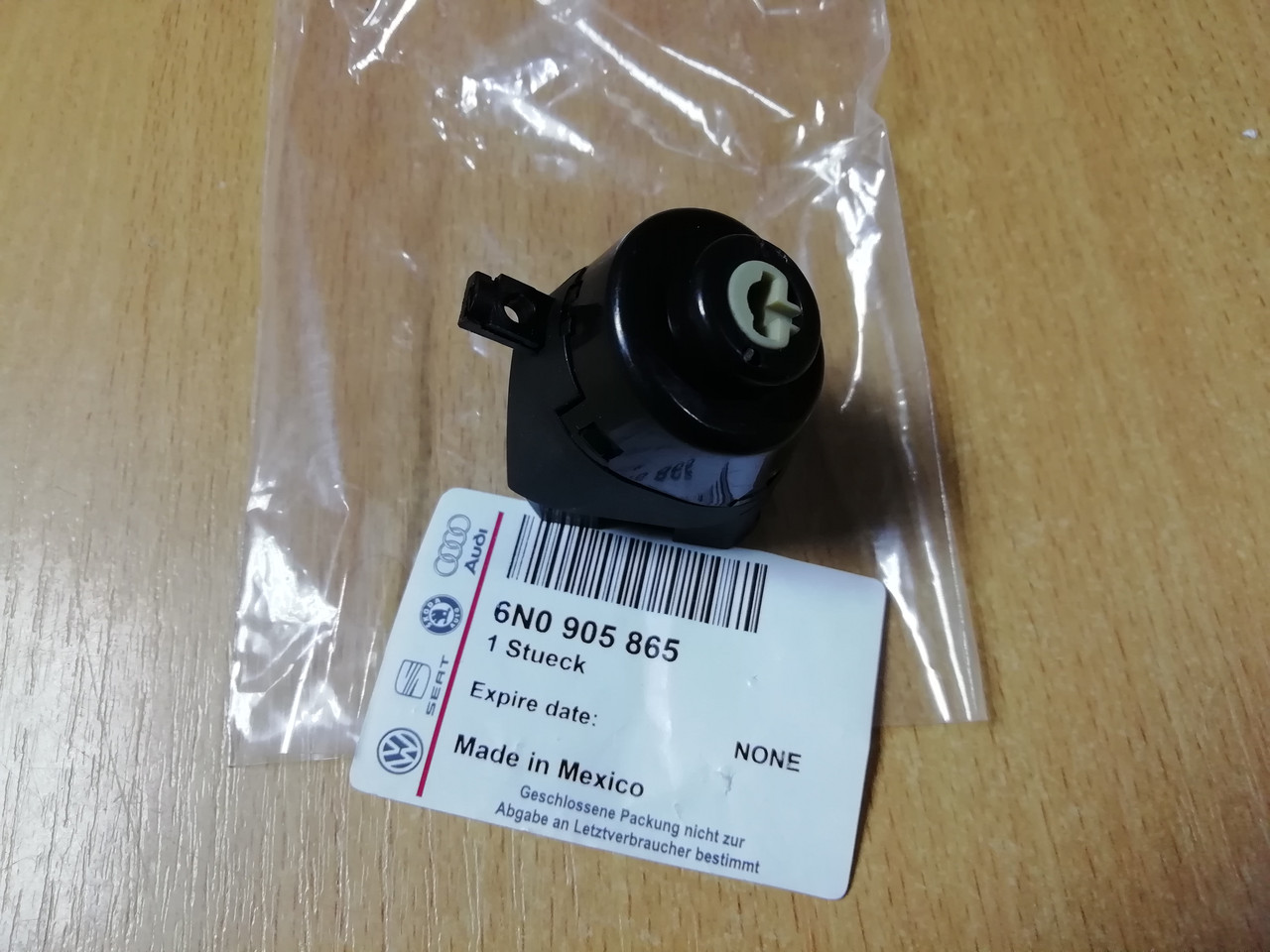 Контактна група Volkswagen T4 | VAG 6N09055865