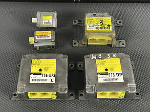 Блок керування EBU подушками безпеки Mitsubishi Паджерро 3 Pajero Wagon III 00-07