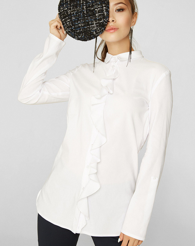 Блуза жіноча офісна Авалон біла Modna KAZKA MKSH2152-1