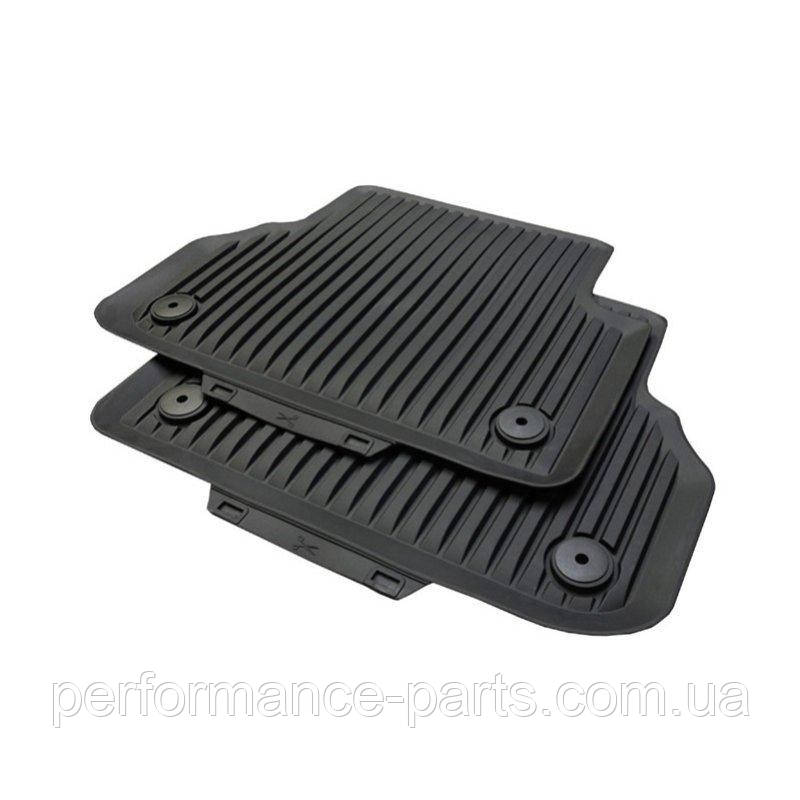 Коврики салону гумові Audi A4 8W0061511041