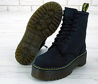 Ботинки женские Dr. Martens 31371 черные