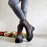 Жіночі демісезонні сірі замшеві черевики на шнурівці WooDstock, фото 3