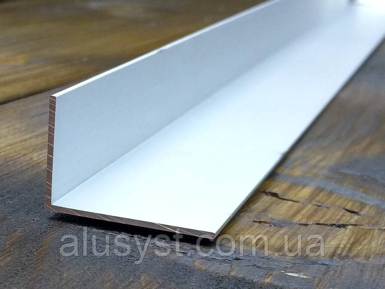 30х20х1,2 / 50 см / Кутник різнобічний / анодований