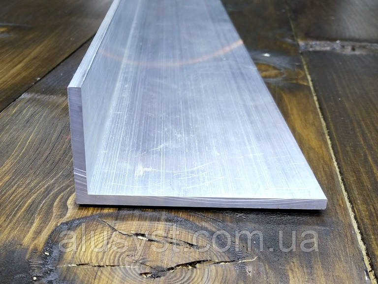 60х40х4 / 50 см / Кутник різнобічний / без покриття