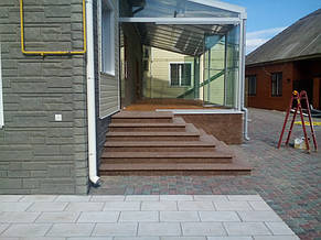 Три крыльца и цоколь, город Ромны (Сумская область) 1