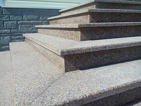 Три крыльца и цоколь, город Ромны (Сумская область) 2