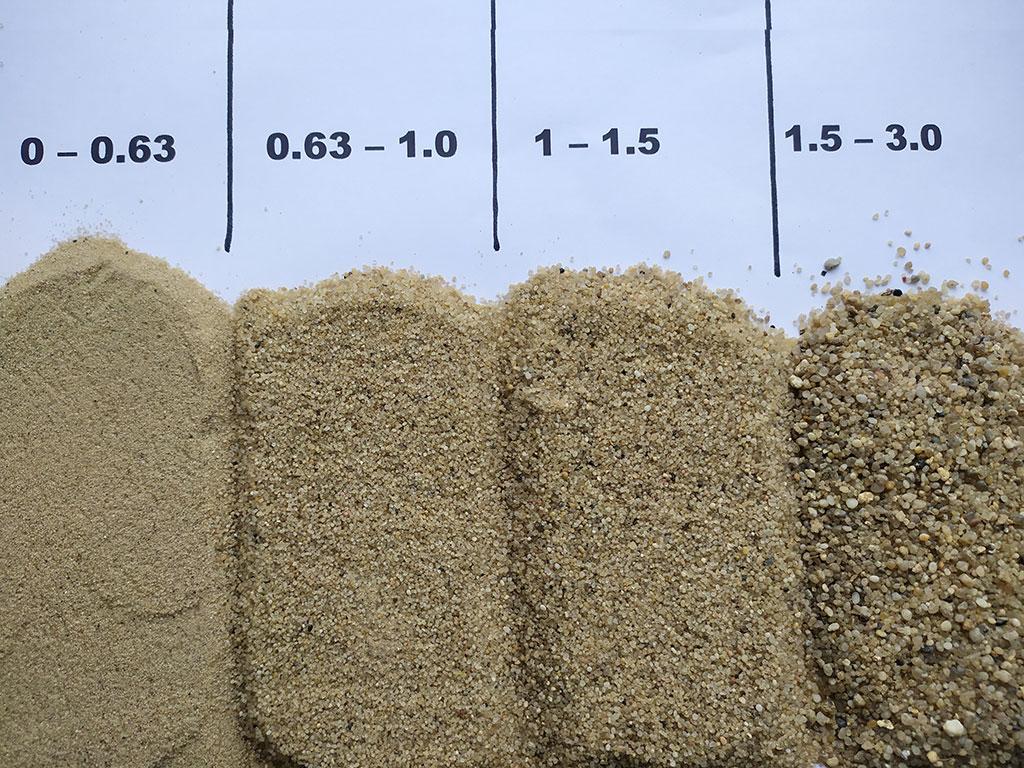 Кварцевый песок для фильтра бассейна фракция 0,6-3 мм - фото 1 - id-p1070302889