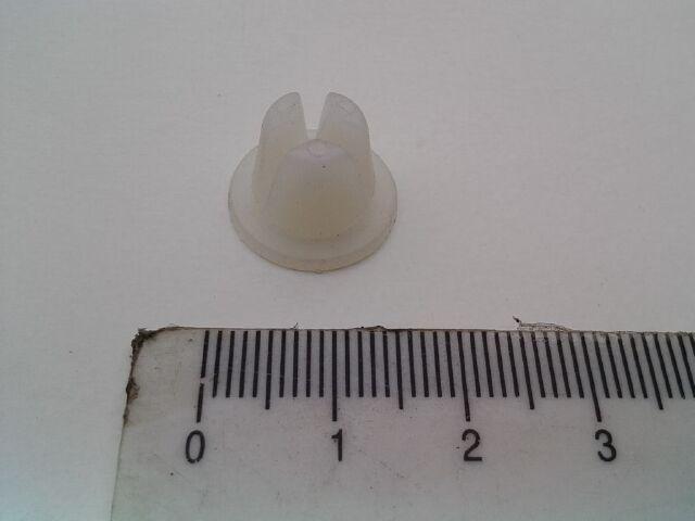 Пістон кріплення фари Lanos, "GM" (94530632), фото 1