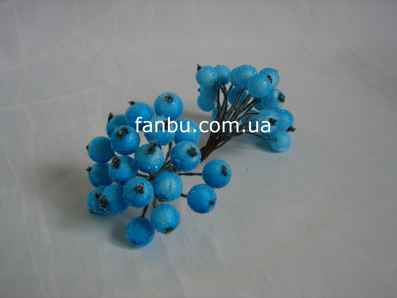 Искусственные засахаренные ягоды для декора голубые d=1,2см (1 упаковка - 40 ягодок) - фото 2 - id-p1071306660