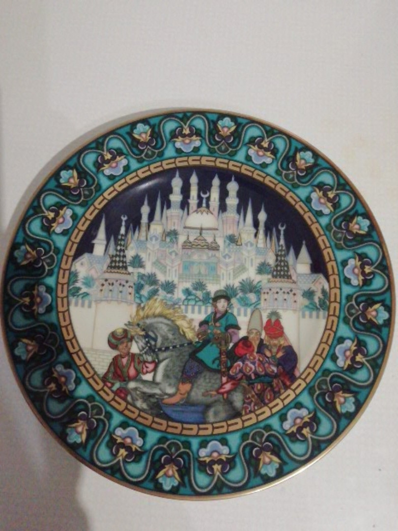 Колекційна порцелянова тарілка Російські казки Heinrich Німеччина