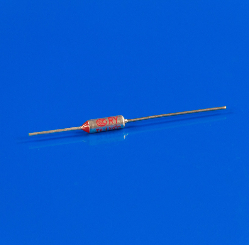 Невідновлюваний термозапобіжник 172 °C 10 A 250 V