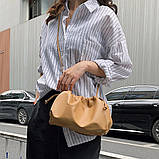 Сумка-пауч жіноча в стилі bottega veneta. Сумка клатч хмара світло-коричневий, фото 3