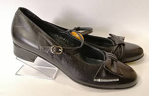 Туфлі Bartek р. 38-24,5 см