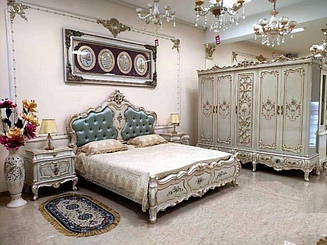 Спальня Афіна з шафою (ліжко, 2 тумбочки, трюмо, пуф)