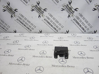 Реле свечей накала MERCEDES-BENZ w211 e-class (PA6GF30)
