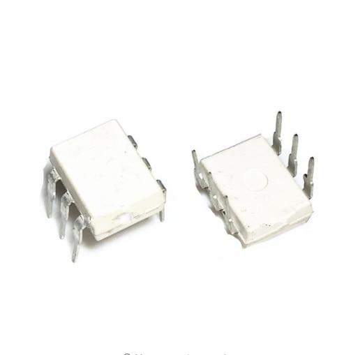 Оптопара оптрон MOC3052 DIP5