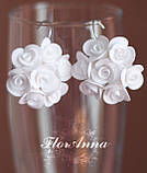 Білі сережки з квітами "Білі трояндочки", фото 2