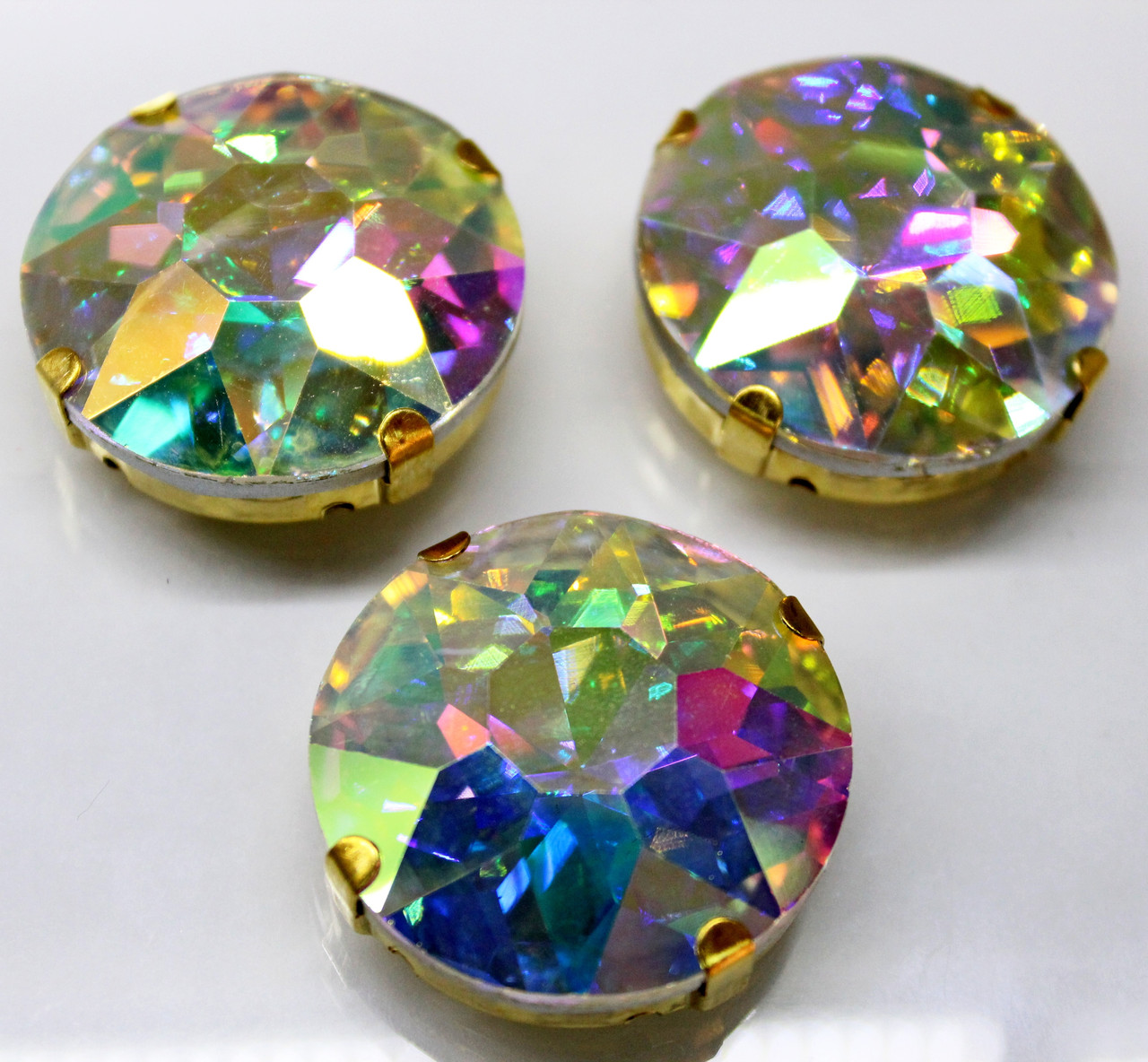 Стрази в золотих цапах, розмір 35 мм, колір Crystal AB