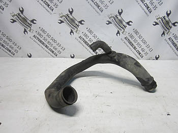 Патрубок повітряного фільтра Toyota land cruiser 200 (17886-51010)