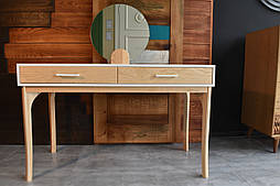 Туалетний столик