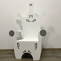 Детское кресло трон с серебряными элементами