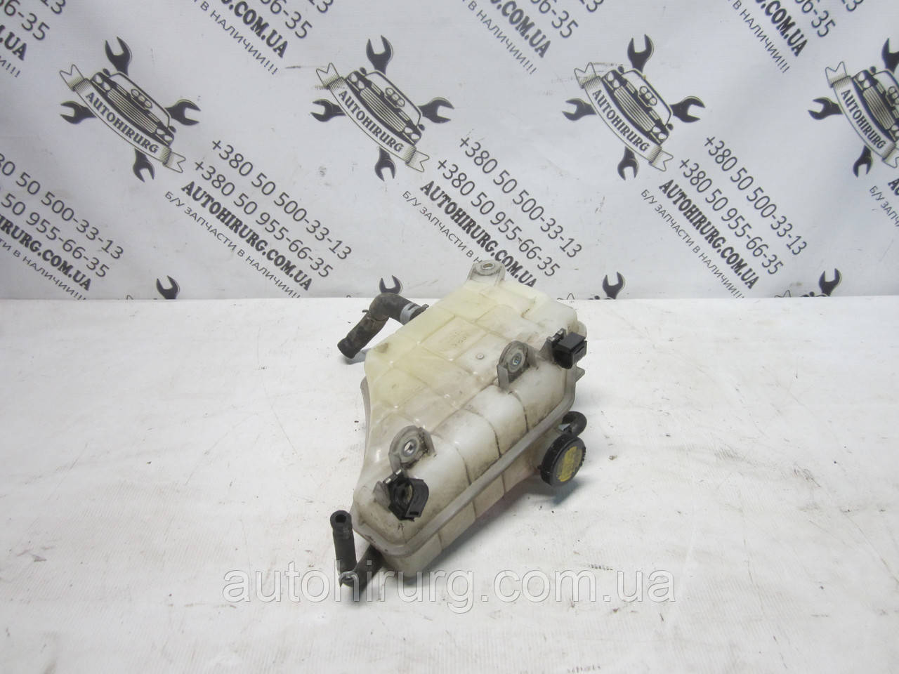 Розширювальний бачок Toyota land cruiser 200, фото 1