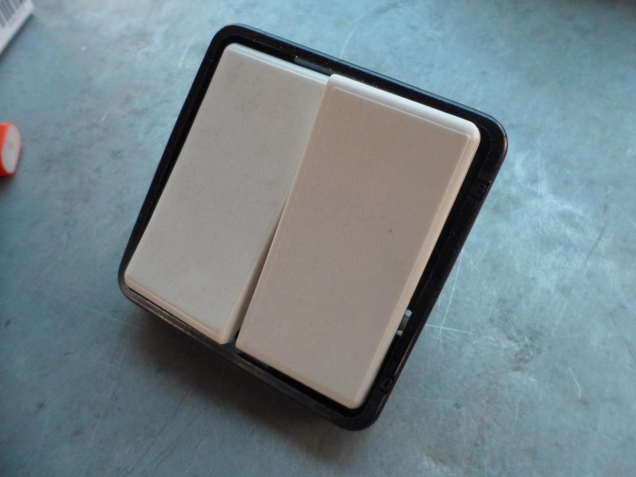 Вимикач подвійний зір, фото 1