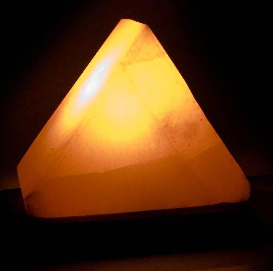 Лампа соляная Треугольная