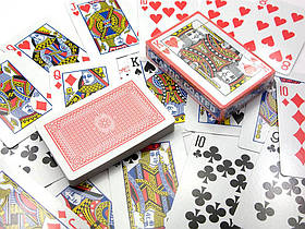 Карти гральні з пластиковим покриттям
