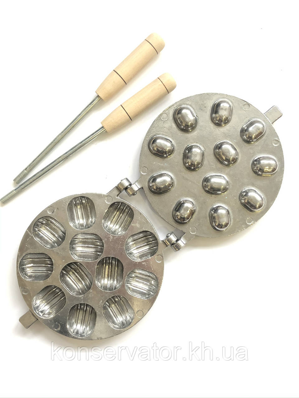 Купить Форма для выпечки печенья "Орешки" 12 шт. съемные ручки ...