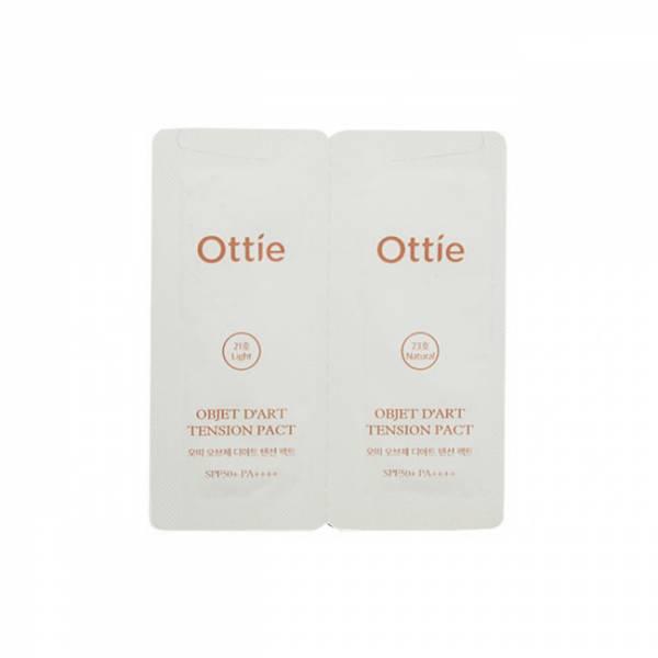 Зволожувальний кушон Ottie Objet D'art Tension Pact SPF50+ PA++++ пробник (2в1) 2 мл