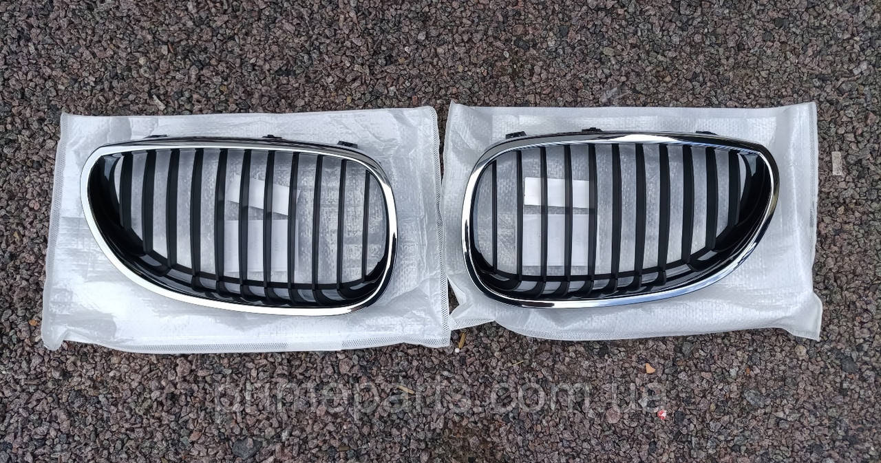Решітка радіатора BMW 5 E60 ніздрі БМВ 5 Е60 2003-2010, фото 1