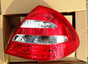 Ліхтар задній Mercedes W211 E-Class ліхтарі Мерседес 211