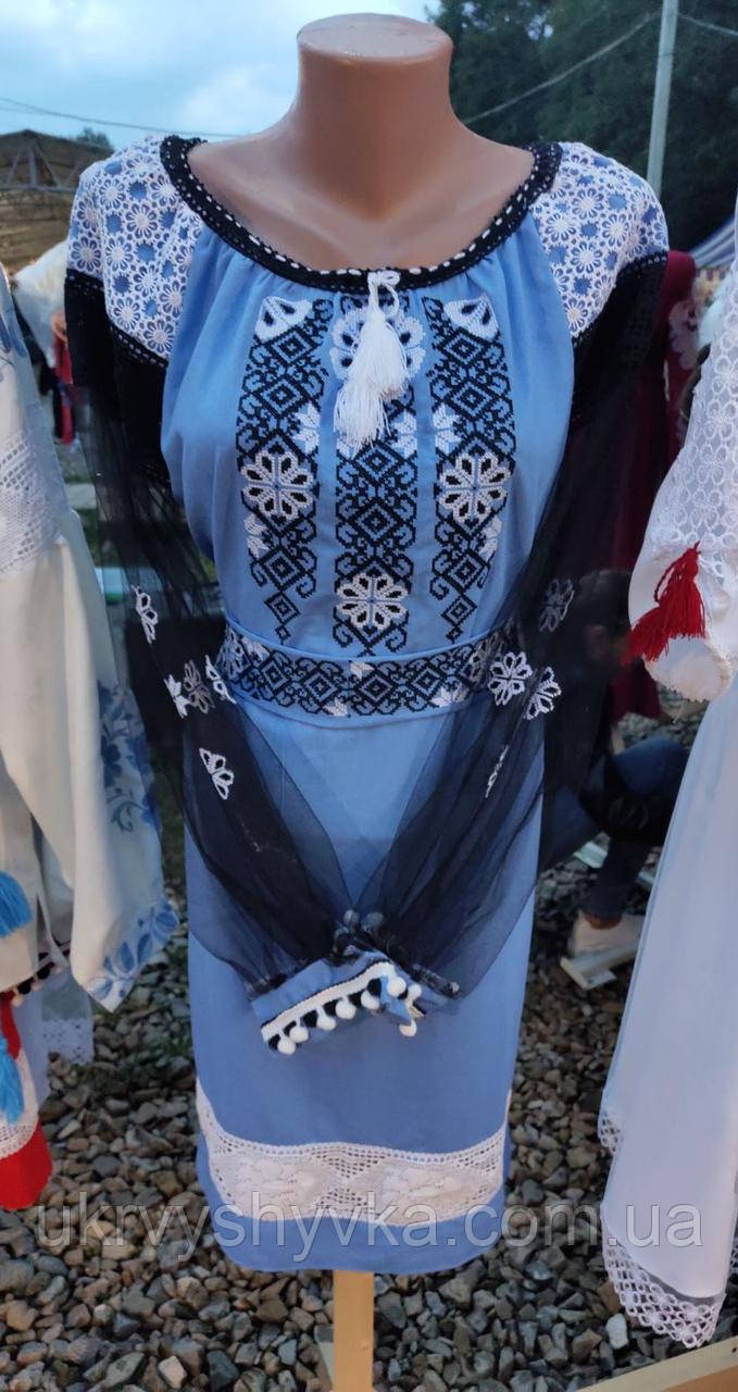 Сукня з вишивкою "Кароліна"