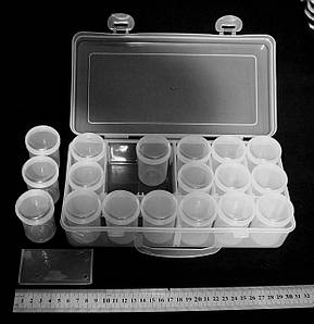 Бокс з баночками (18 шт.) для дрібних предметів 26 х 13,5 х 6,5 см.
