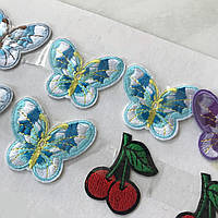Термоаплікація — маленькі метелики та вишеньки, висота 3,5 см