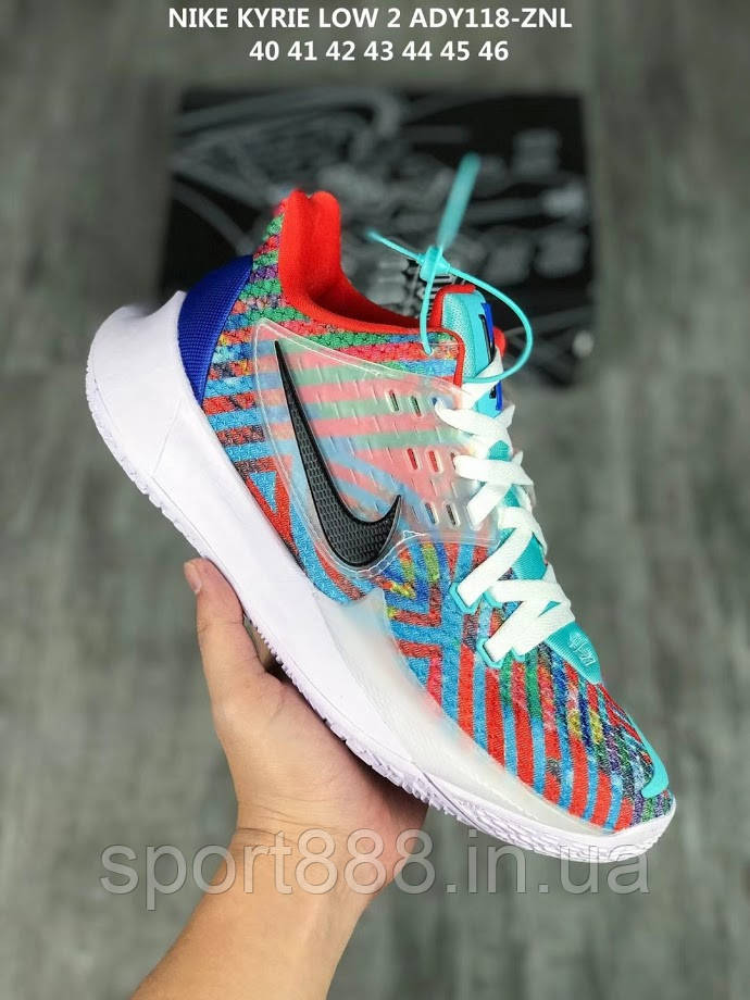 Kyrie low top 2 light aqua/black/white