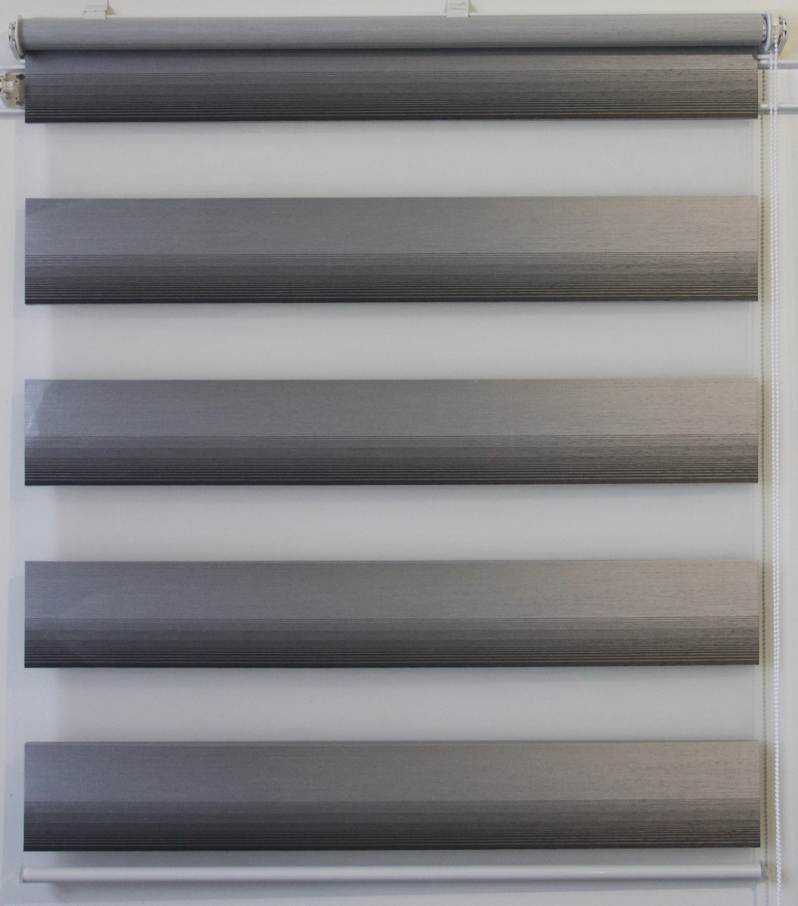 Рулонна штора День-ніч Блекаут ВН-92 Сірий